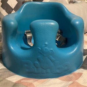 Bumbo floor seat